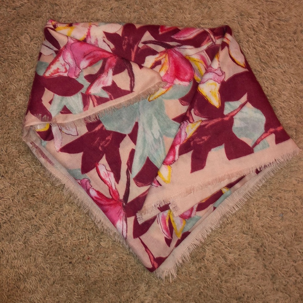 Flowery Scarf